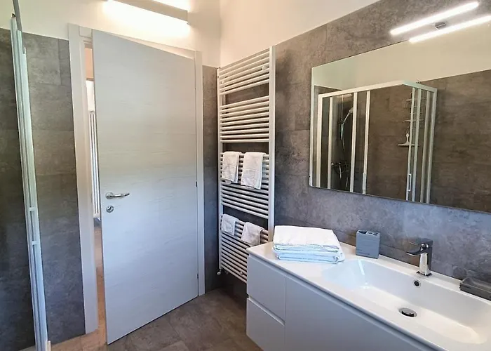 Calle - Larihome A37 Appartamento Dongo